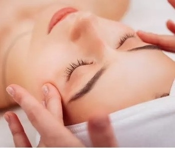 DREAM AURA FRESH ™ aura-harmonizáló masszázs tanfolyam