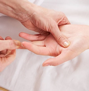 FIRE HARMONY RITUAL ™ Szív fénye masszázs tanfolyam