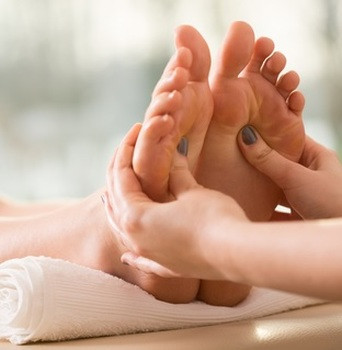 REFLEX ZONE FOOT ™ talpmasszázs tanfolyam