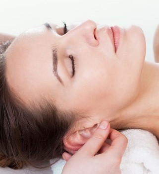 TINNITUS RELIEF ™ fülzúgás elleni masszázs tanfolyam