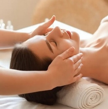 ZEN REFRESH ™ frissítő masszázs tanfolyam