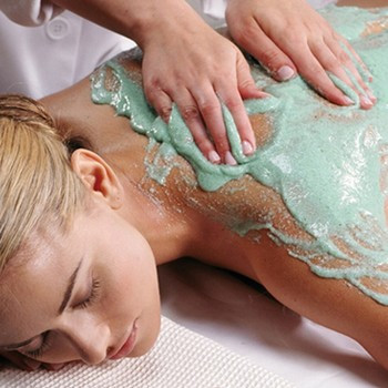 Balinéz trópusi méregtelenítő wellness testkezelő tanfolyam