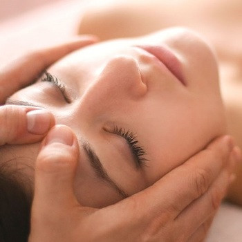 Kínai akupresszúrás migrénmasszázs tanfolyam